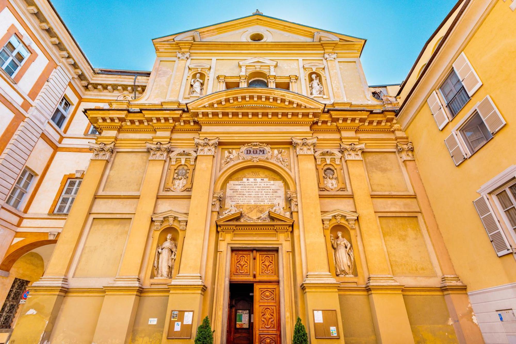 Апартаменти La Santa Maria Кунео Екстер'єр фото